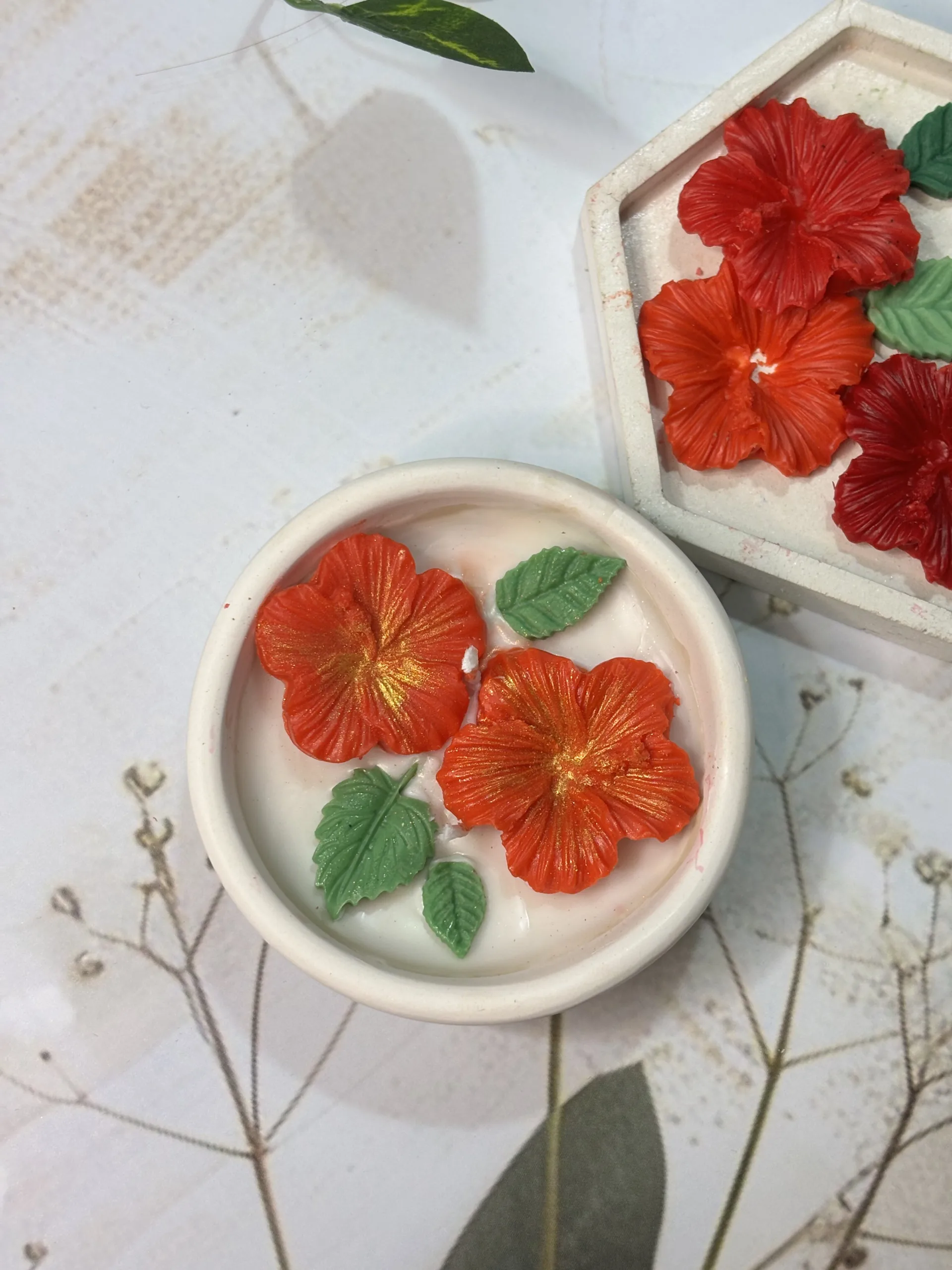 Hibiscus Bowl Candle - Image 2
