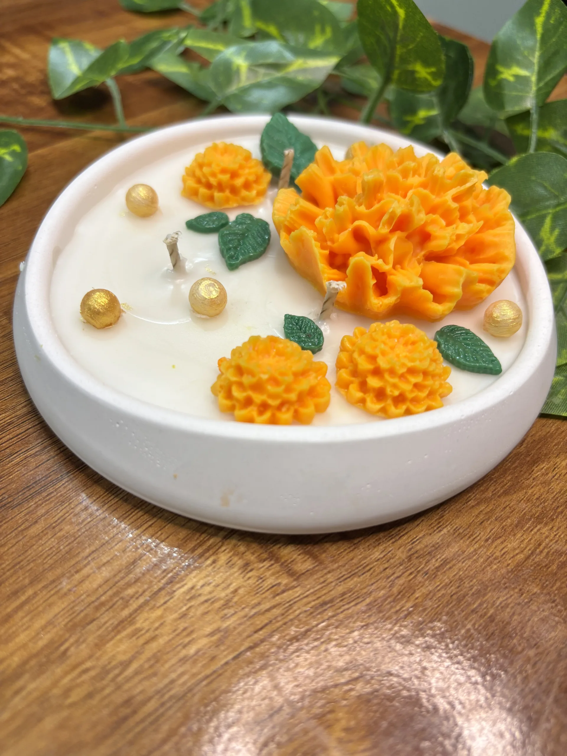 Marigold Bloom candle - Image 2
