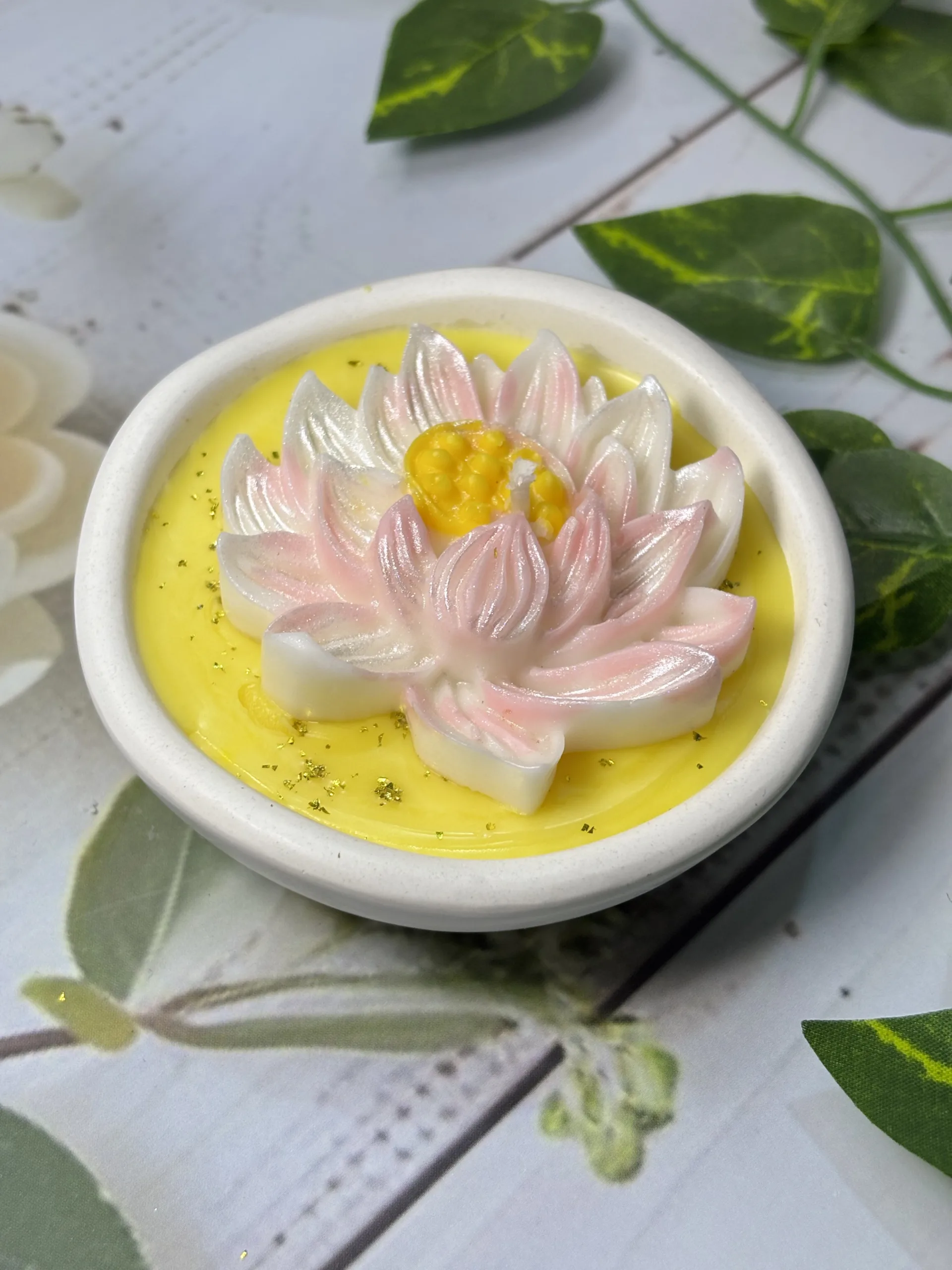 Neelkamal candle - Image 4