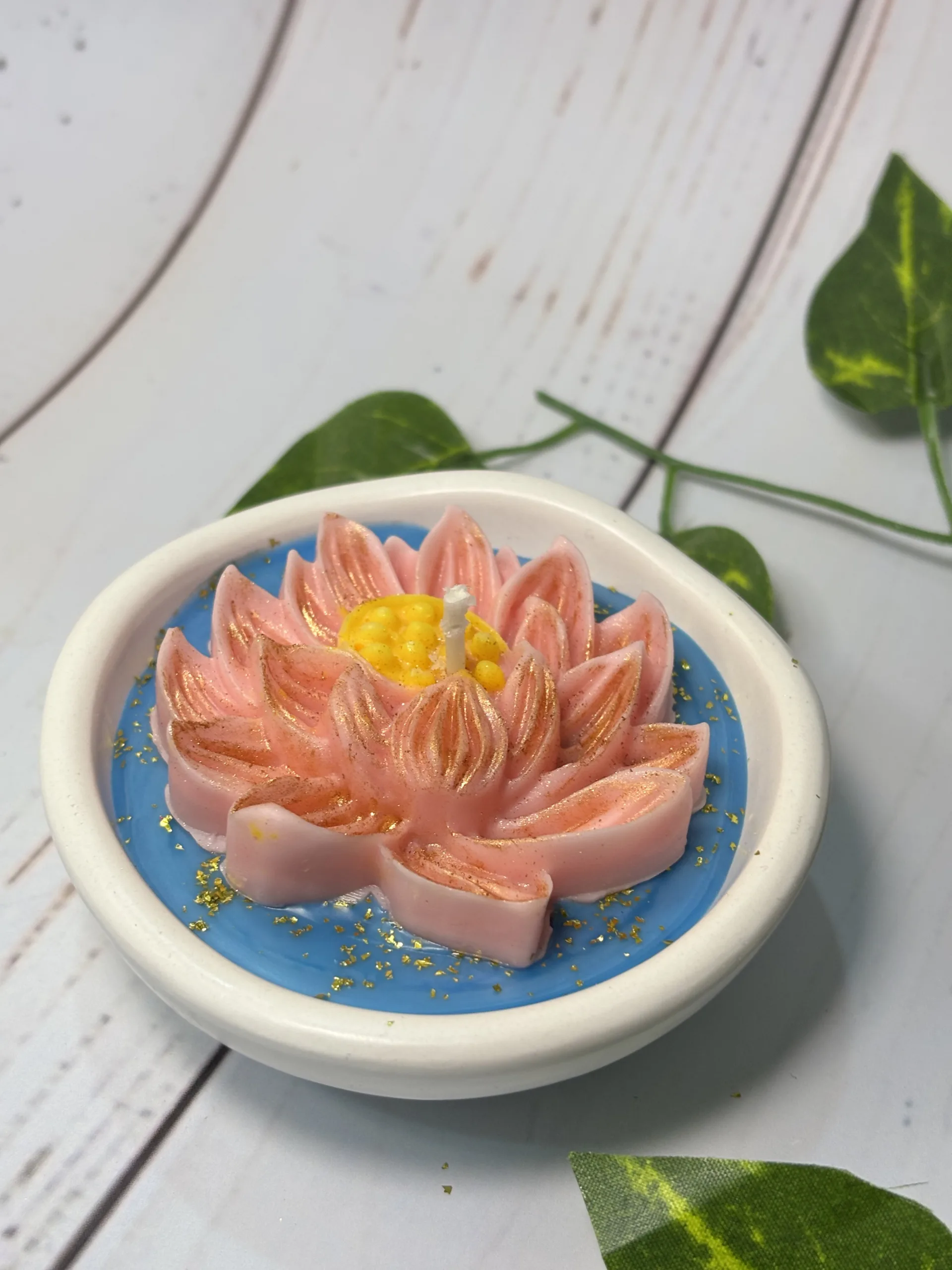 Neelkamal candle - Image 3