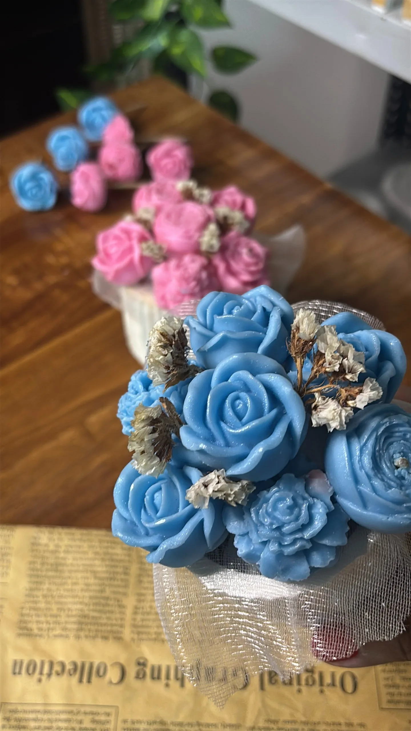 Rose Bouquet Jar