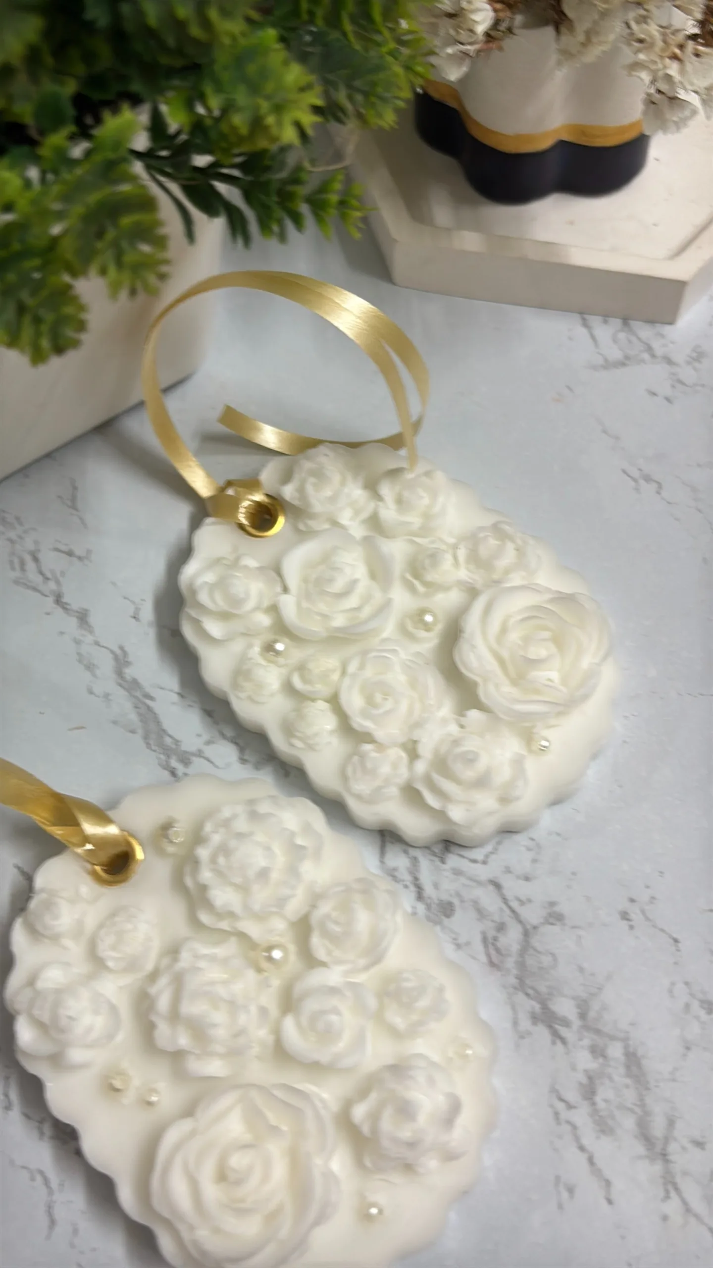Test Product-White Rose - Image 3