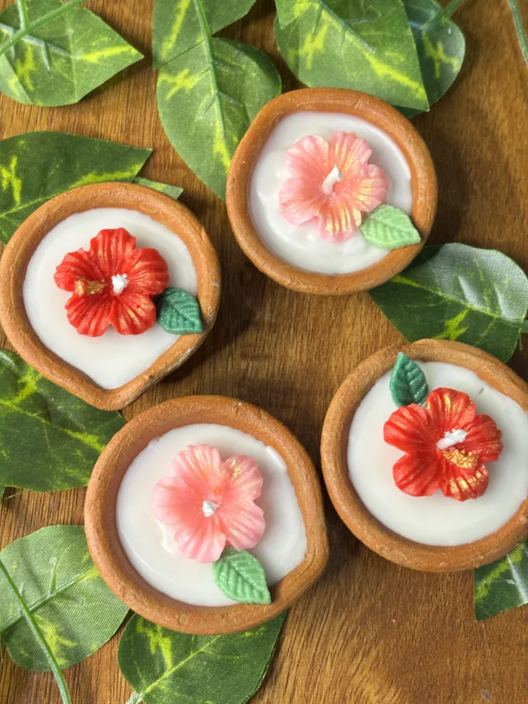 Hibiscus Diya Candle (Set of 6)